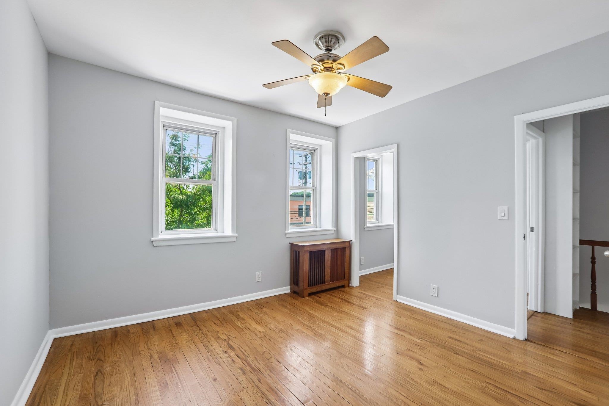 310 CENTRE AVE