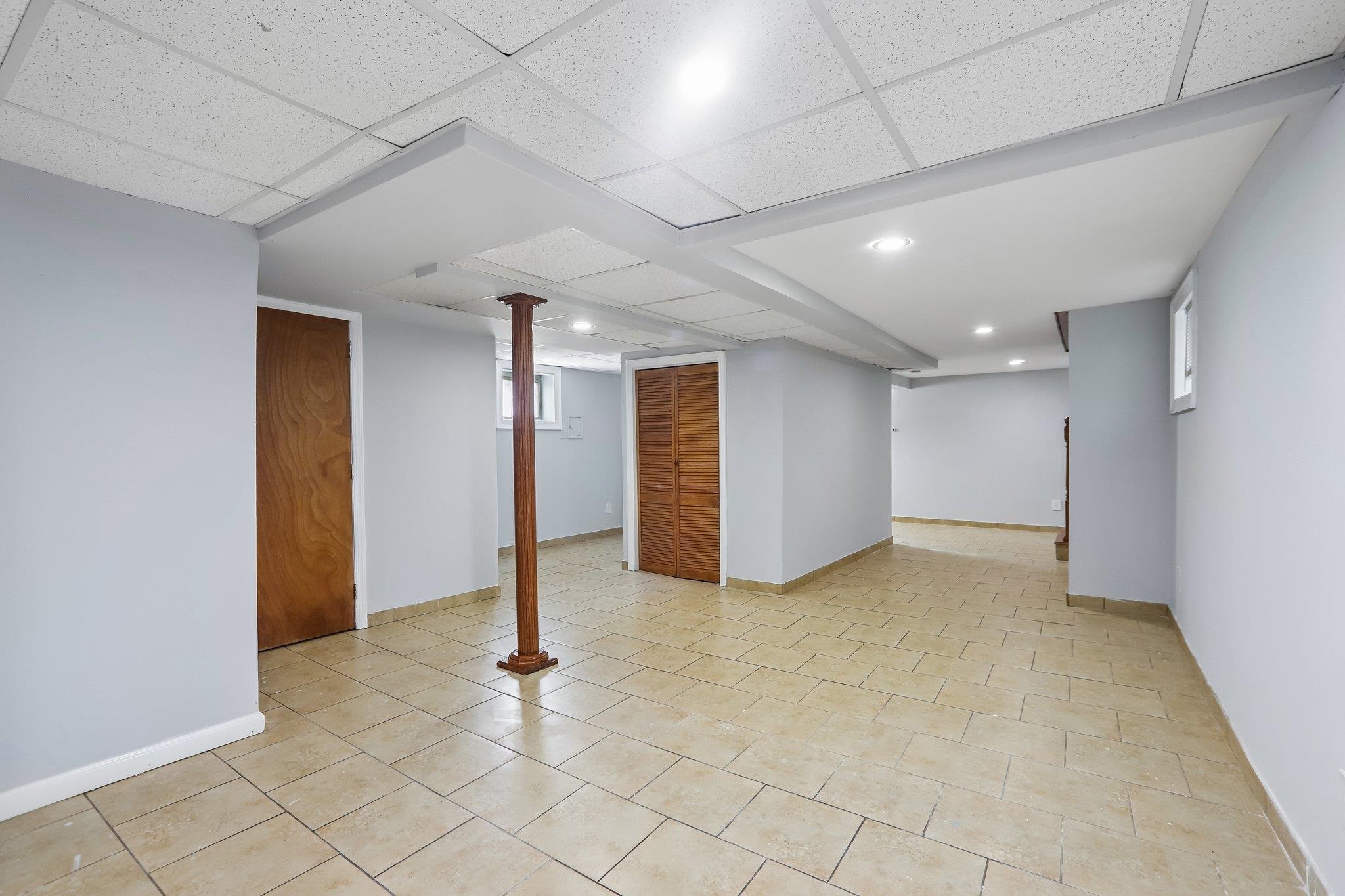 310 CENTRE AVE
