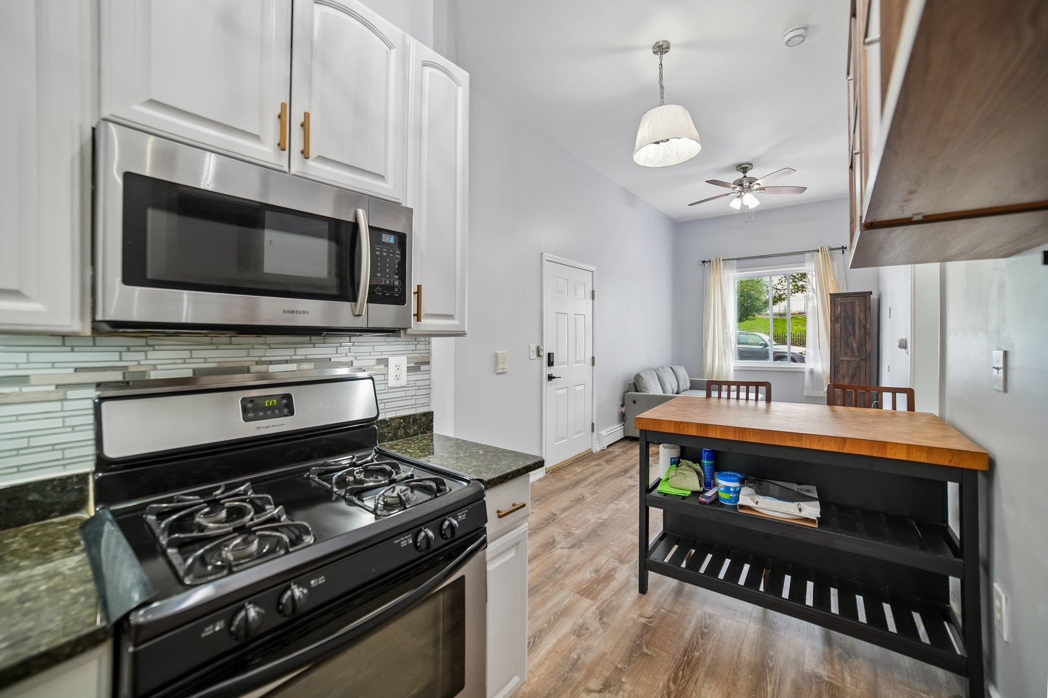 153 20TH ST Unit: 1