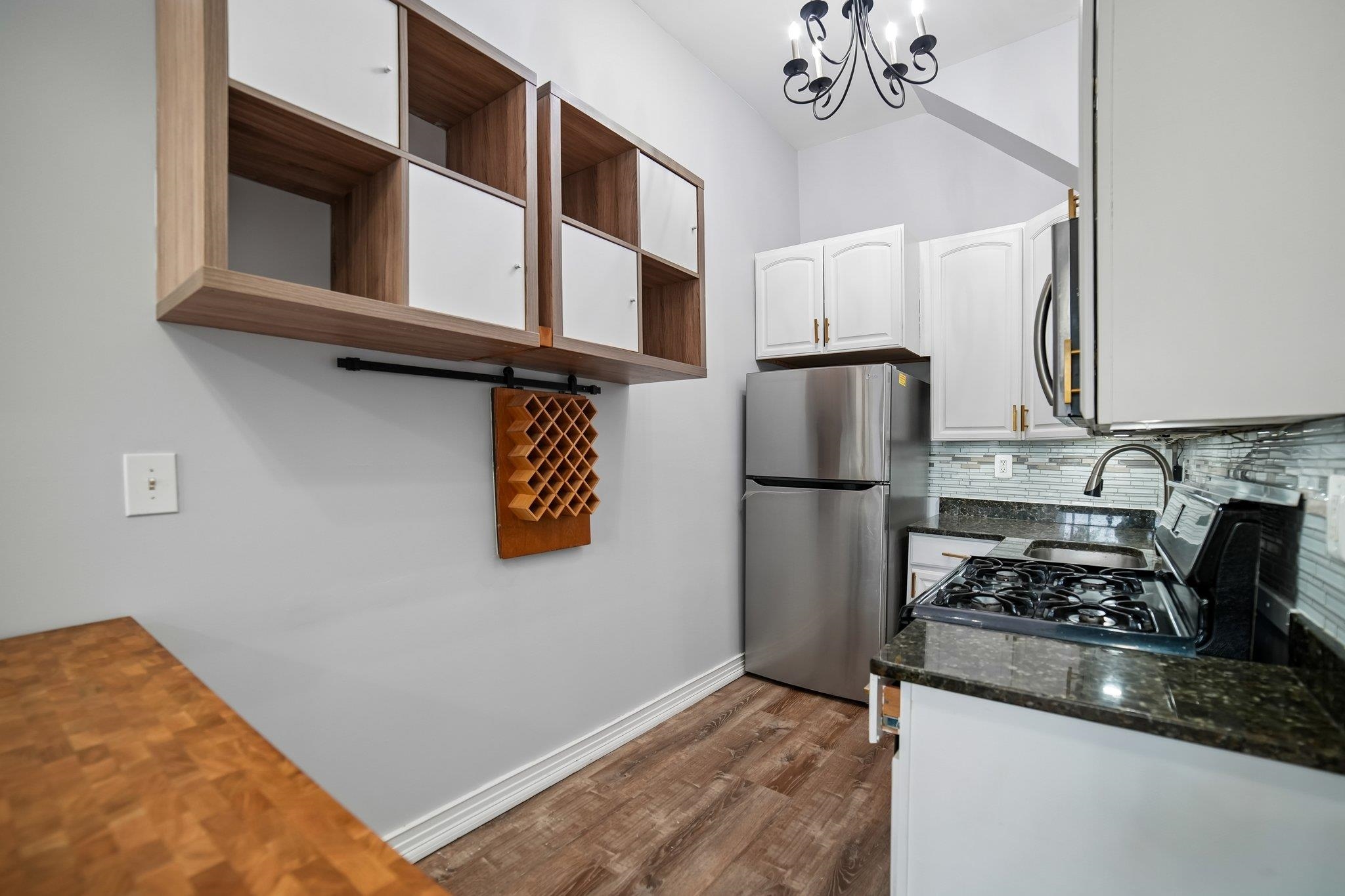 153 20TH ST Unit: 1