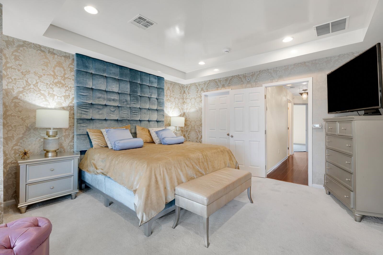 5 CREEKSIDE CT