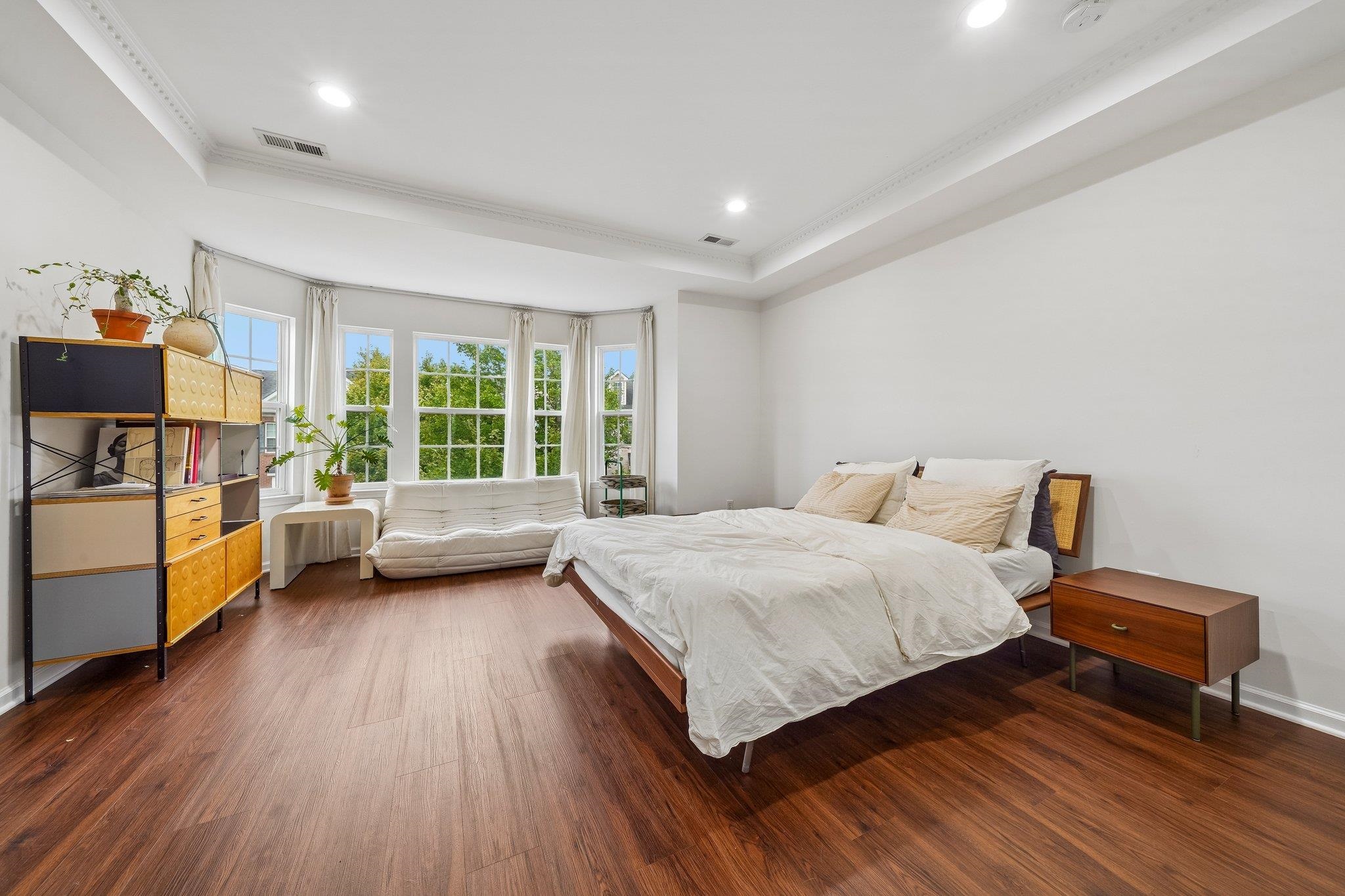 21 CREEKSIDE CT