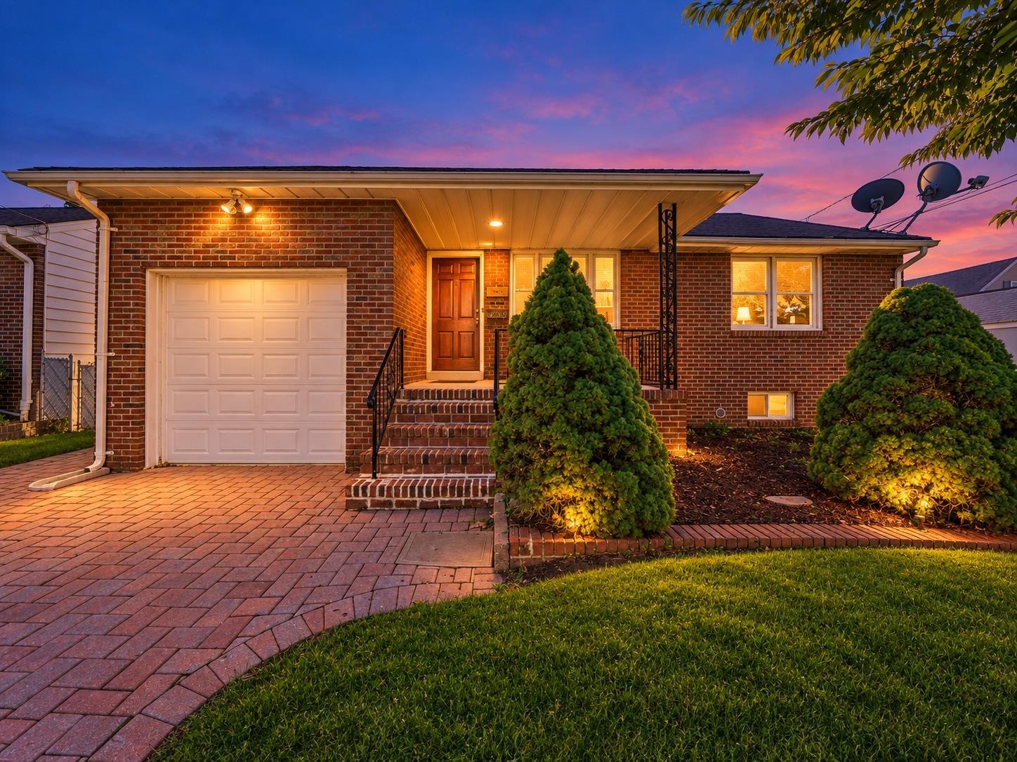 696 1st St Secaucus NJ