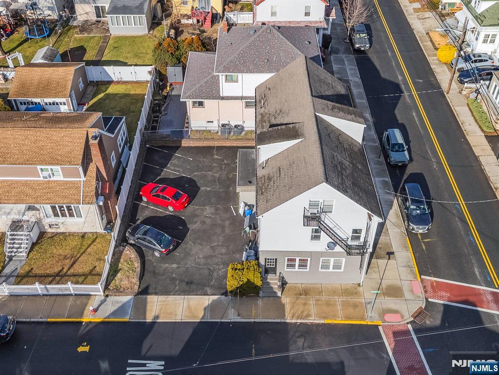 781 2nd Street
