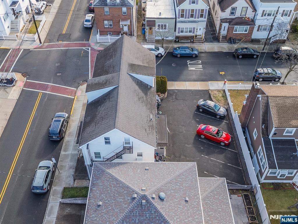 781 2nd Street