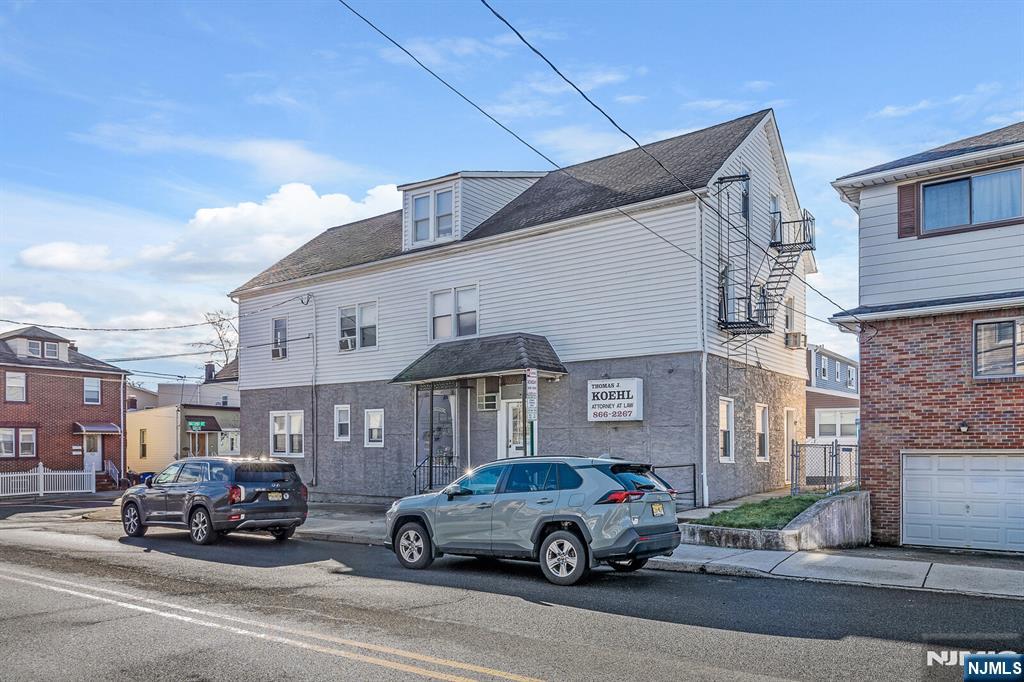 781 2nd Street