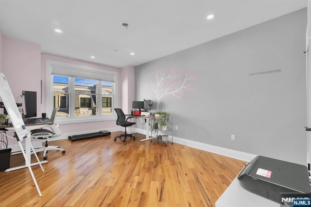 44 Marquis Court 44