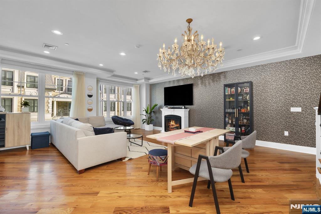 44 Marquis Court 44