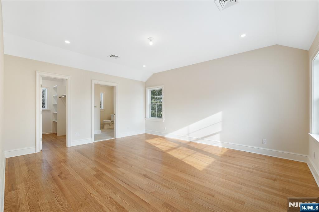 62 Colony Avenue