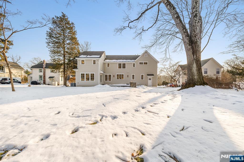 62 Colony Avenue