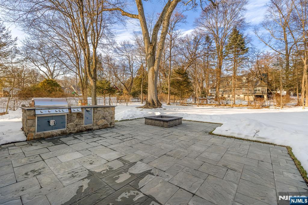 62 Colony Avenue