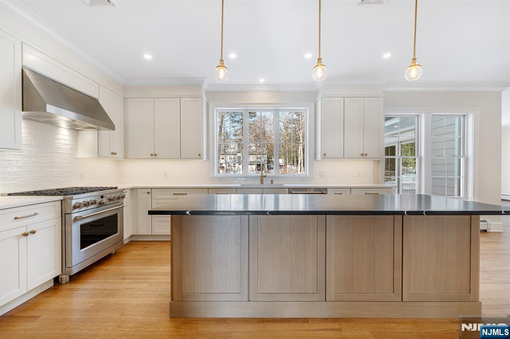 62 Colony Avenue