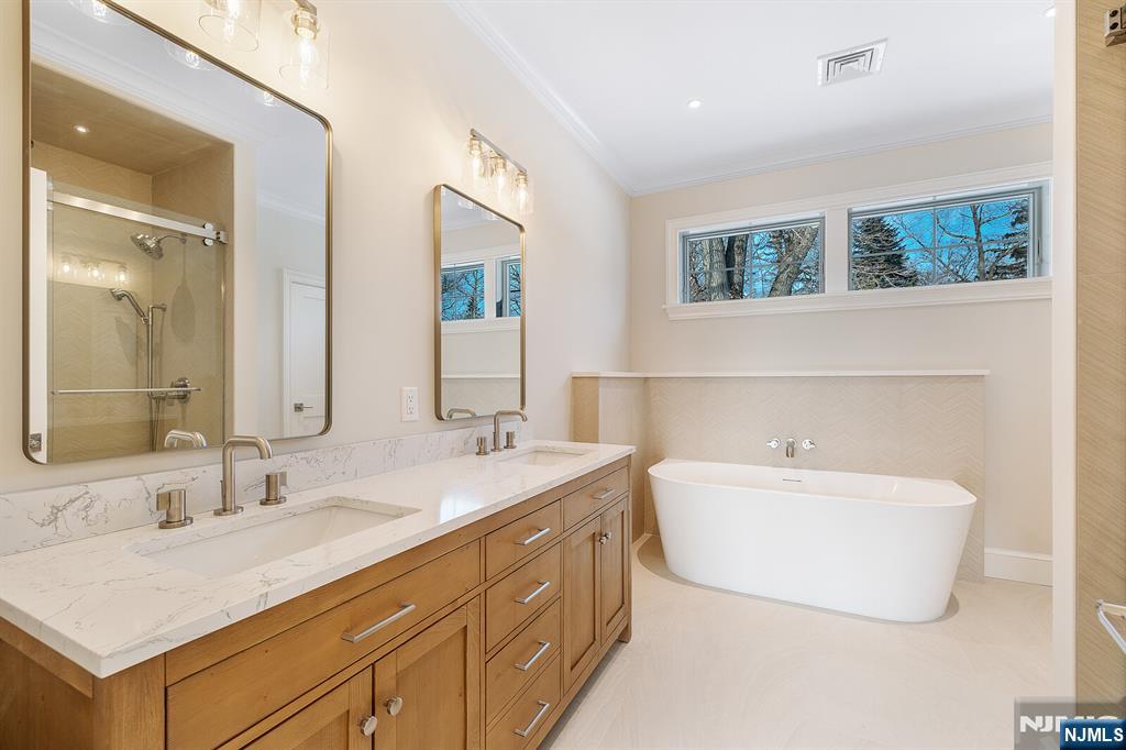 62 Colony Avenue