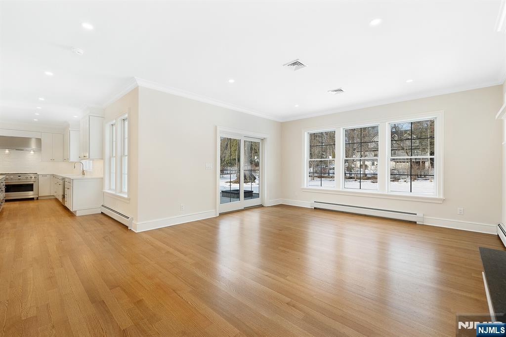 62 Colony Avenue