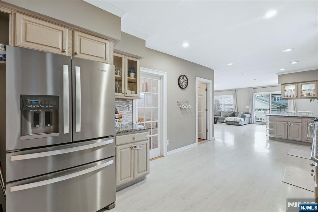 11 Thiem Avenue