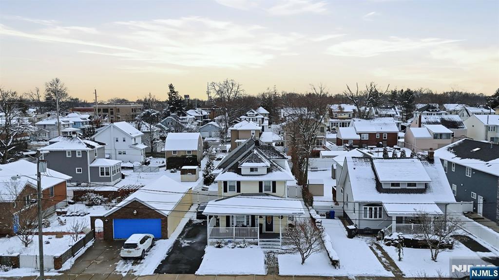 11 Thiem Avenue