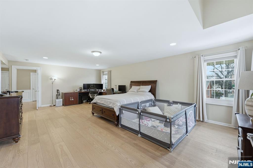 11 Thiem Avenue
