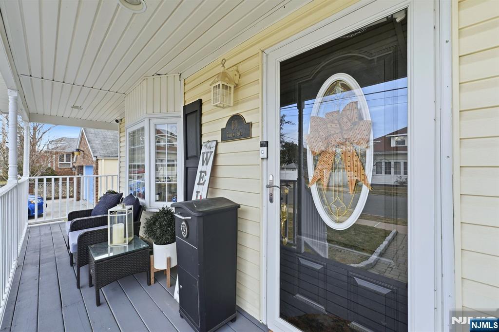 11 Thiem Avenue