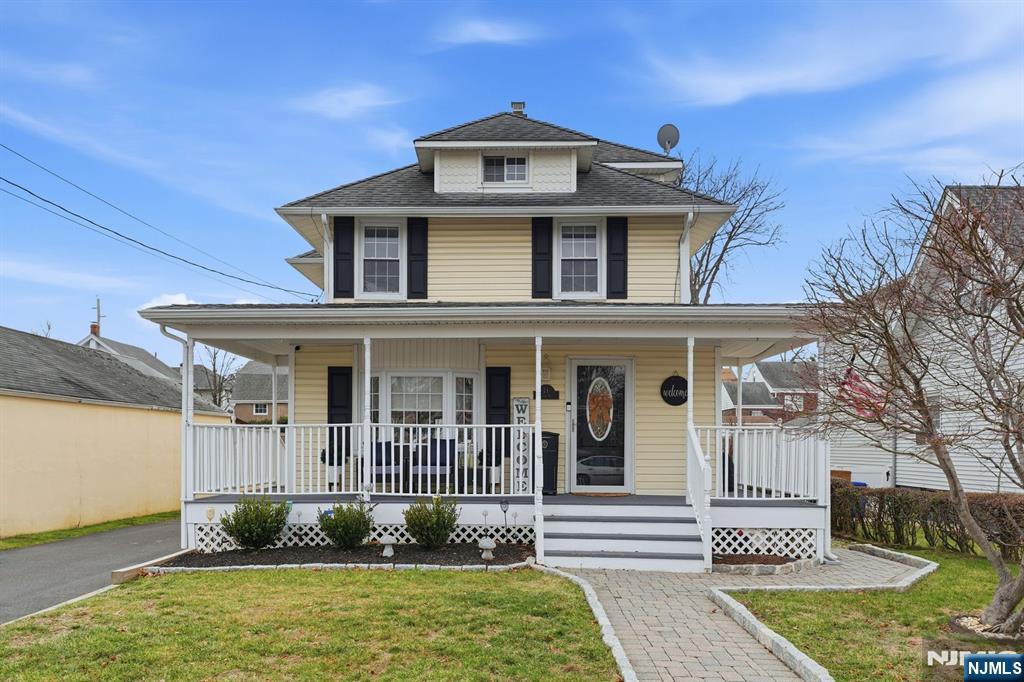 11 Thiem Avenue