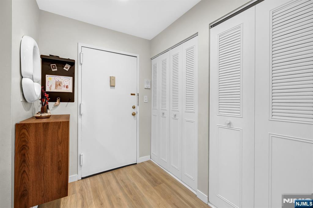 35 Riverview Court 35