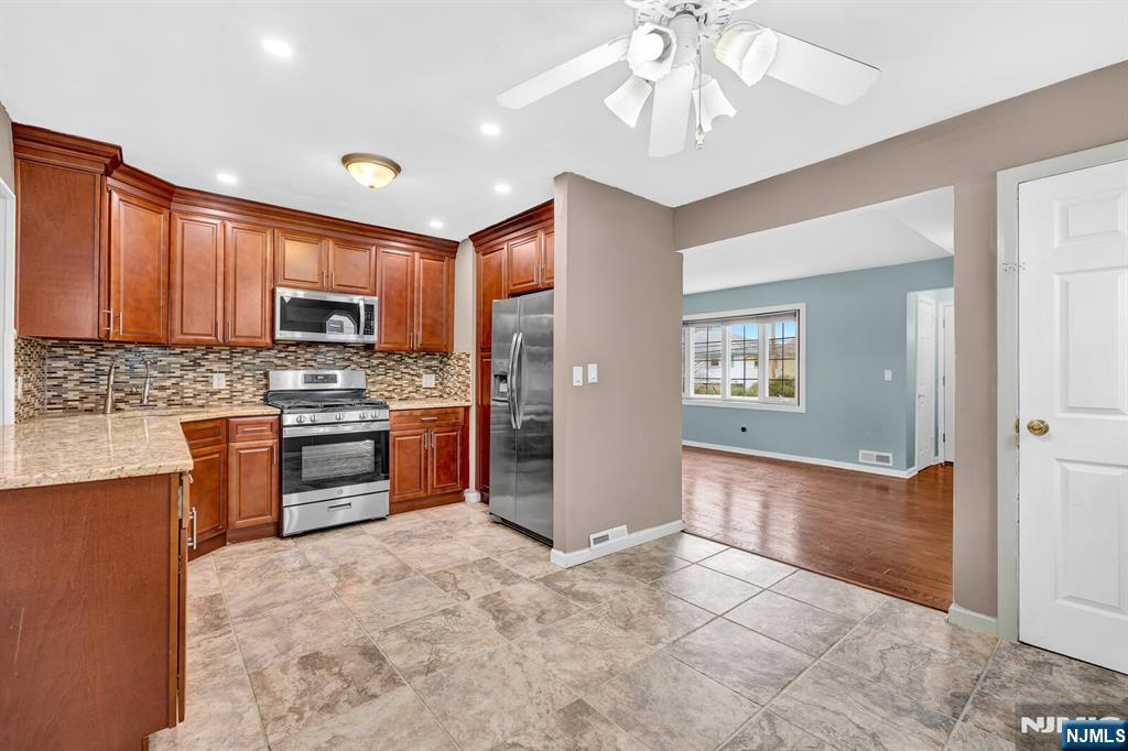 700 9th Street