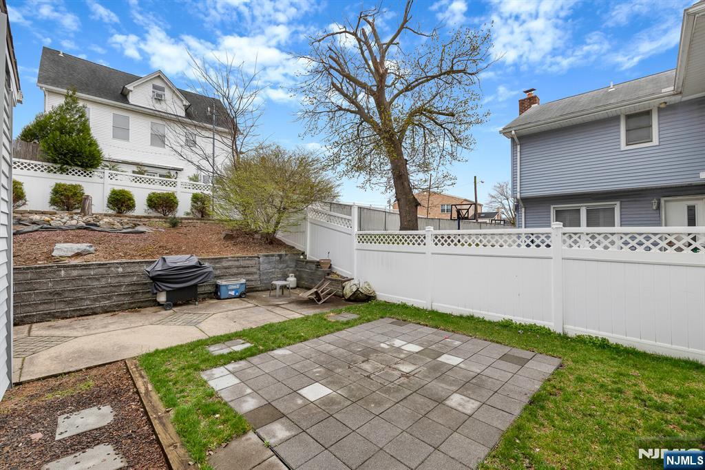 700 9th Street