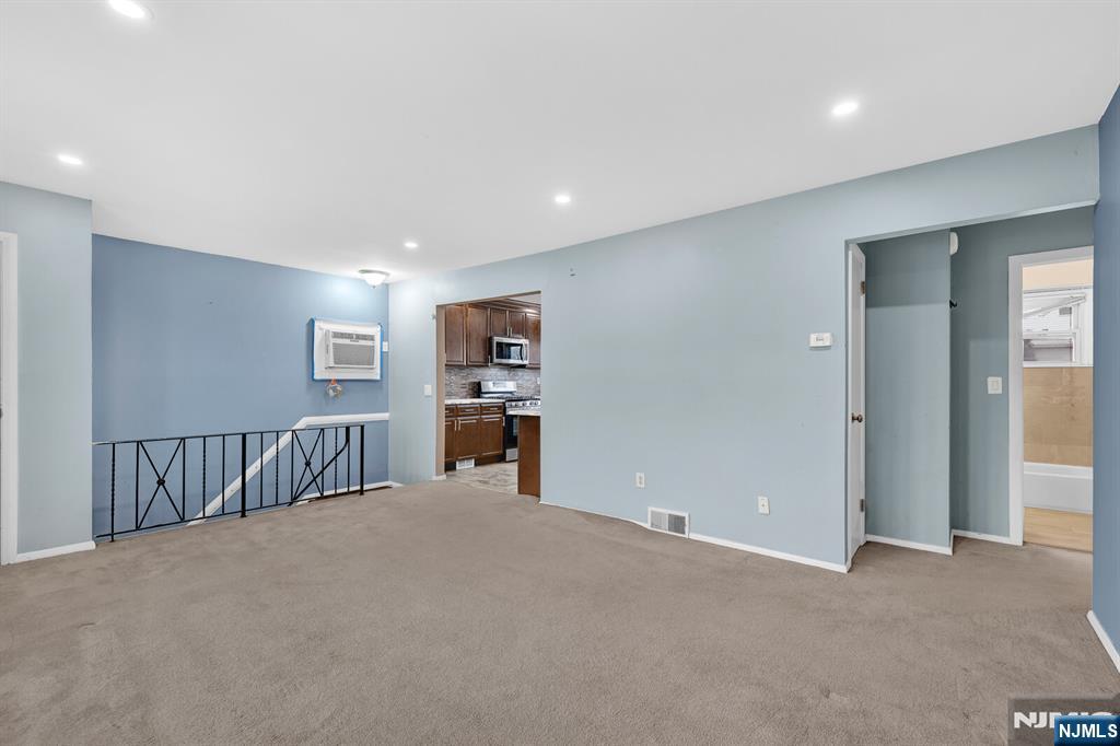 700 9th Street
