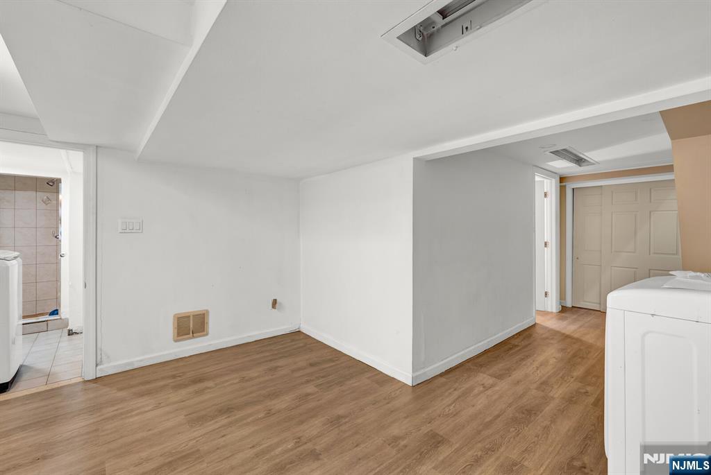 700 9th Street
