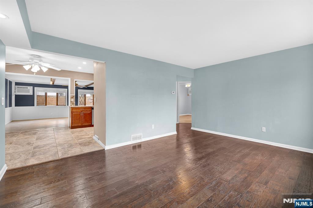 700 9th Street