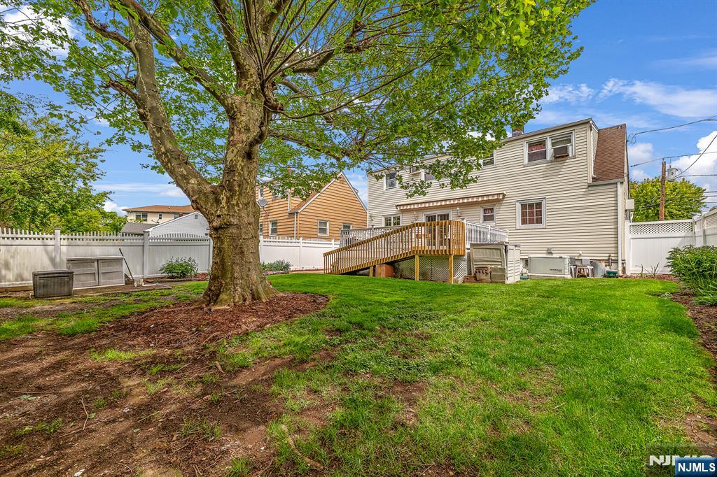 347 Mansfield Avenue