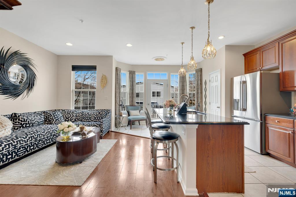 5 Creekside Court