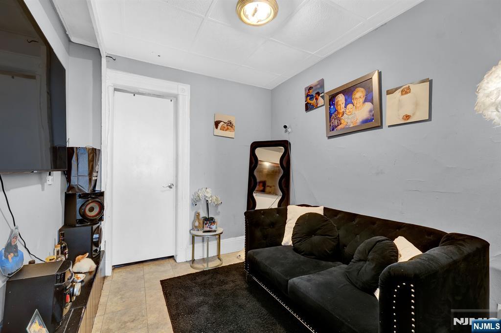 513 11th Street