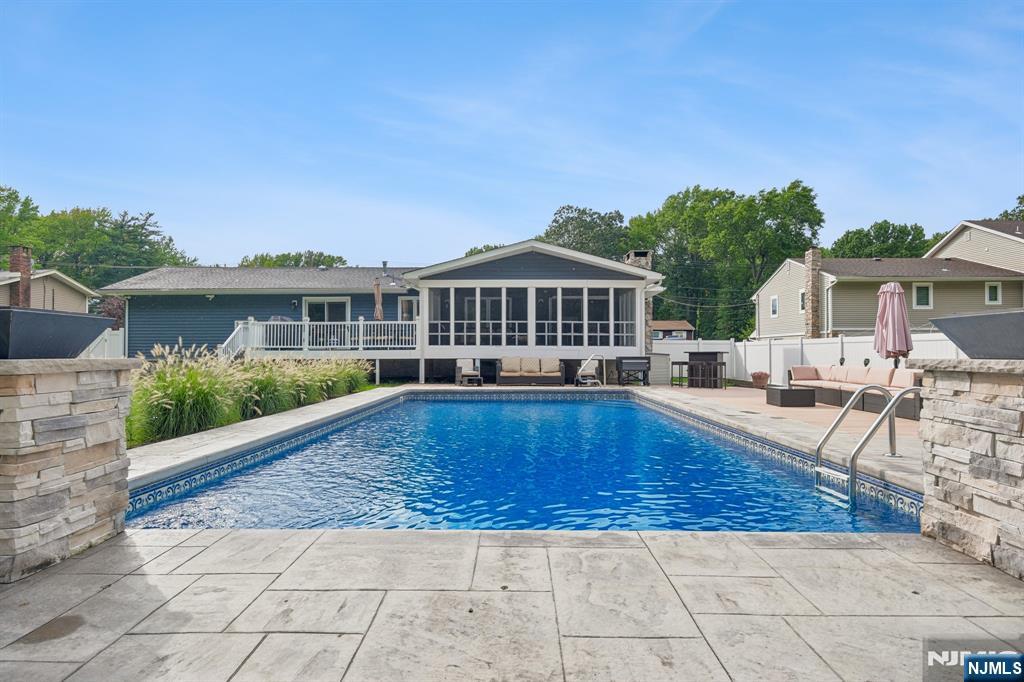 41 Carlos Drive
