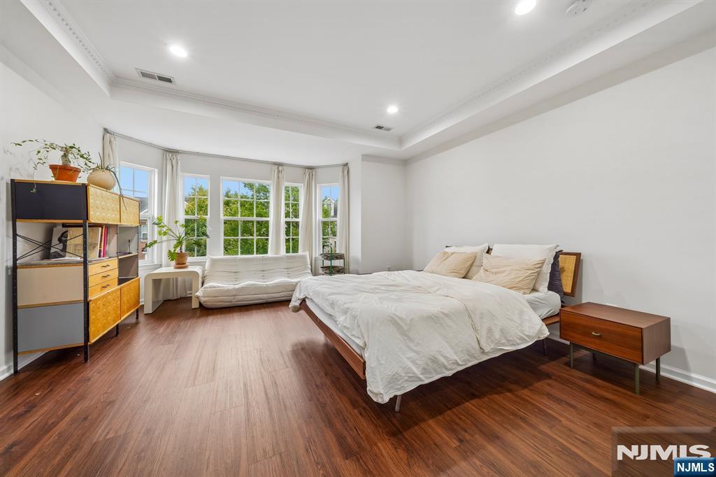 21 Creekside Court