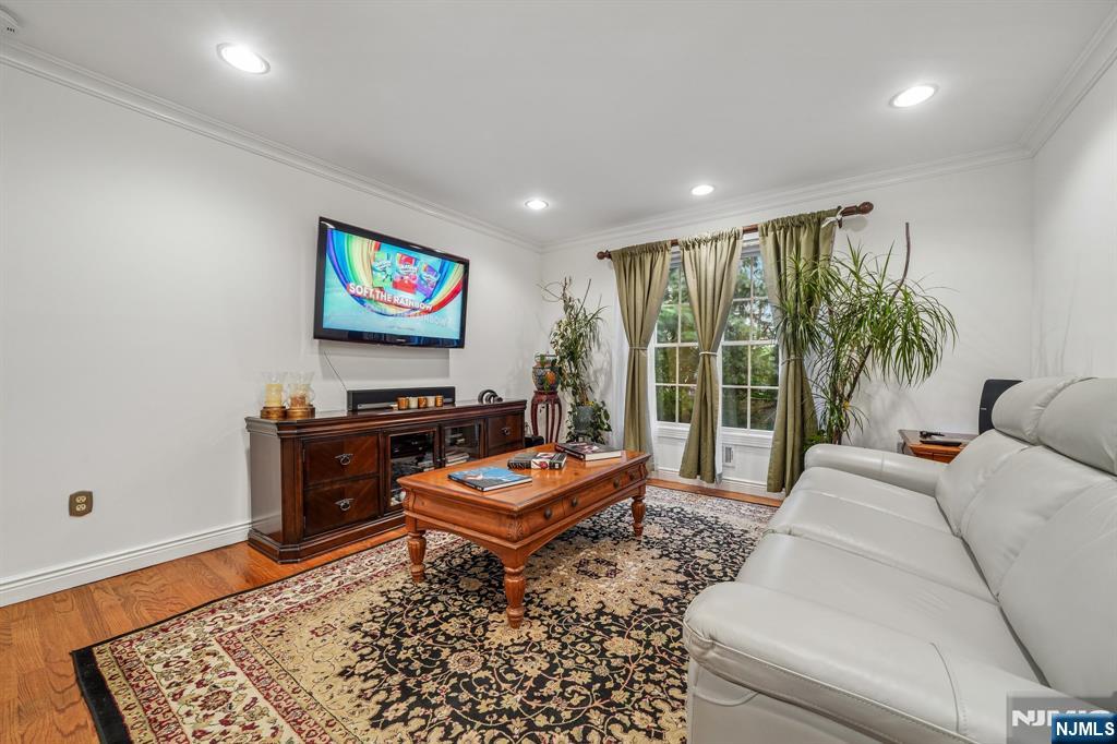 18 Gail Place