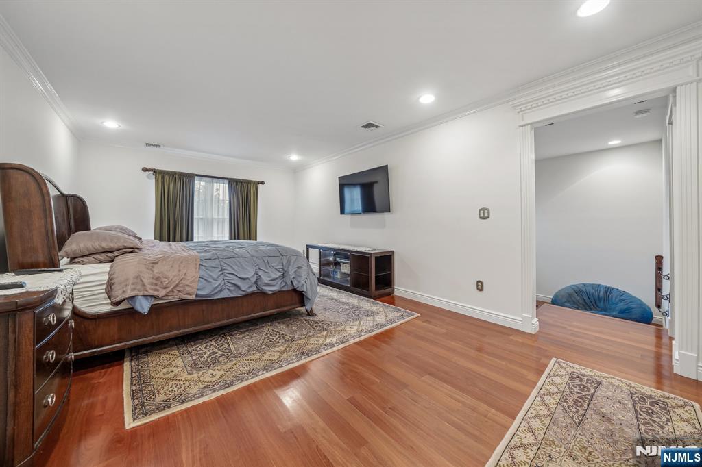18 Gail Place