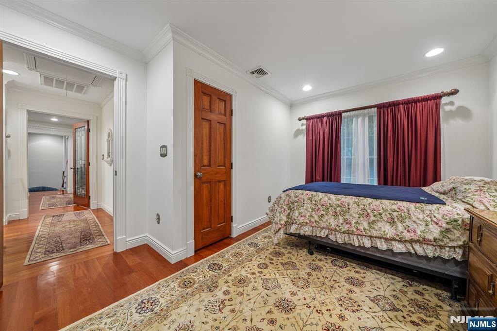 18 Gail Place