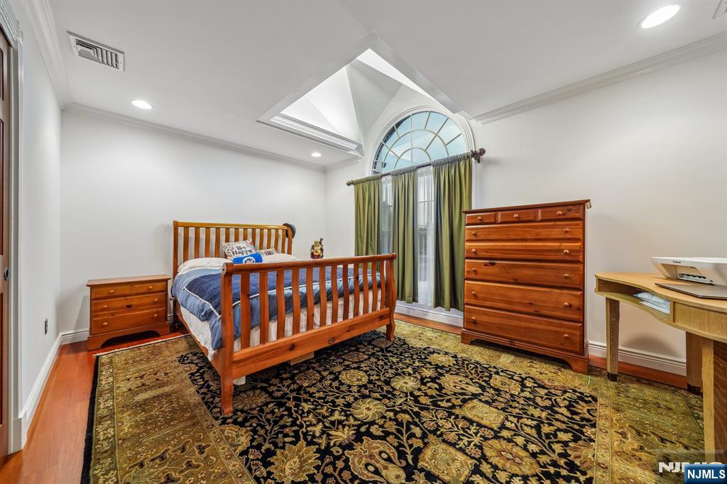 18 Gail Place