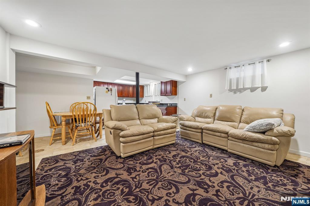 18 Gail Place