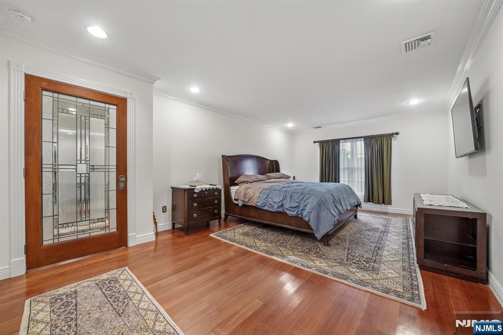 18 Gail Place