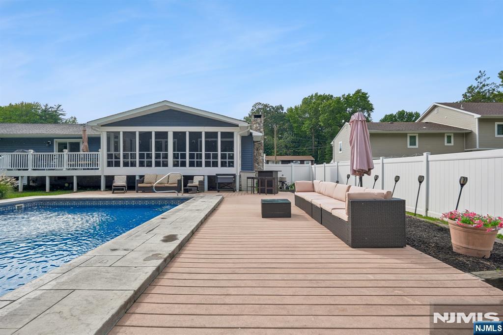 41 Carlos Drive