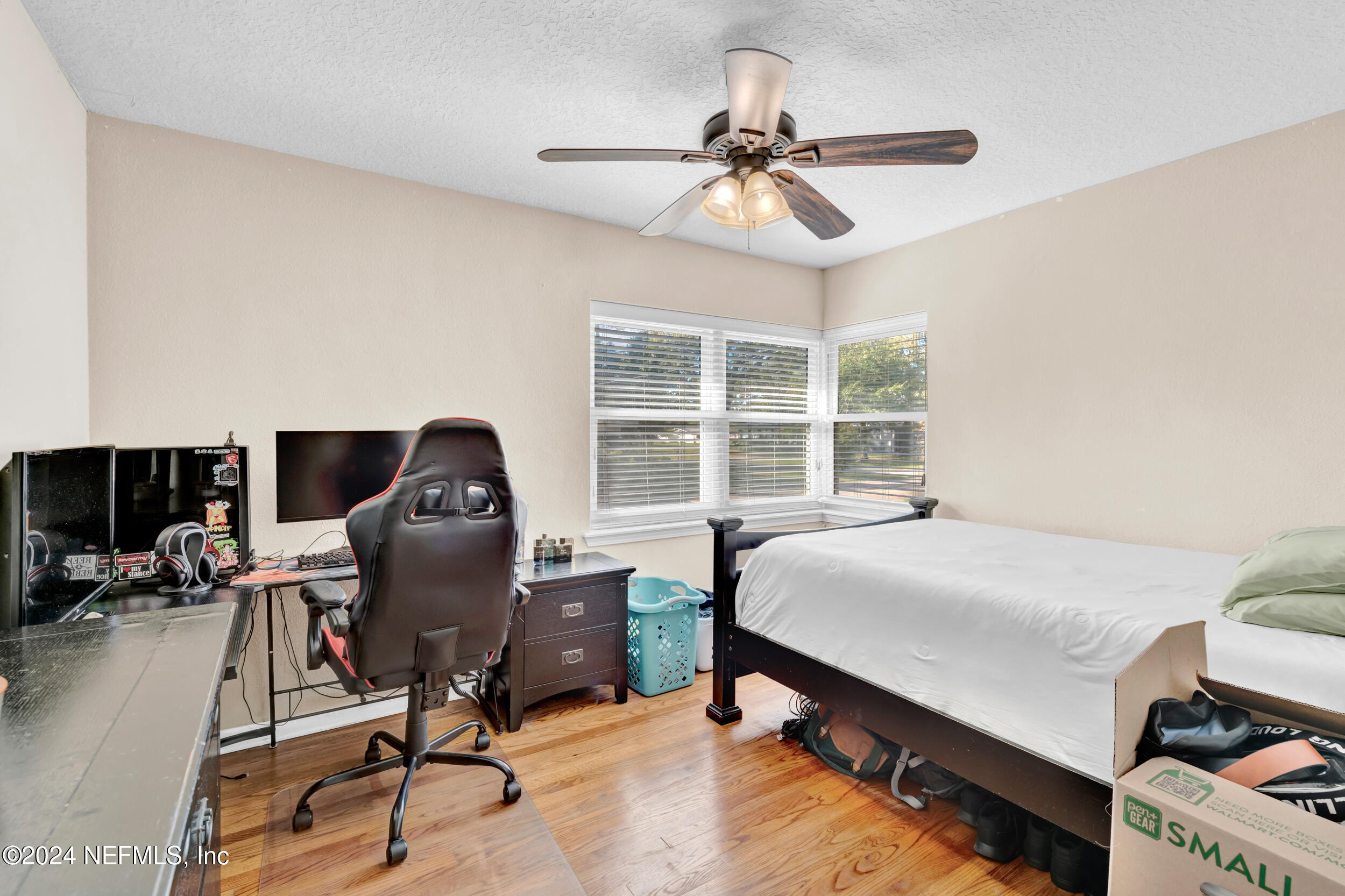 7305 POINCIANA Avenue