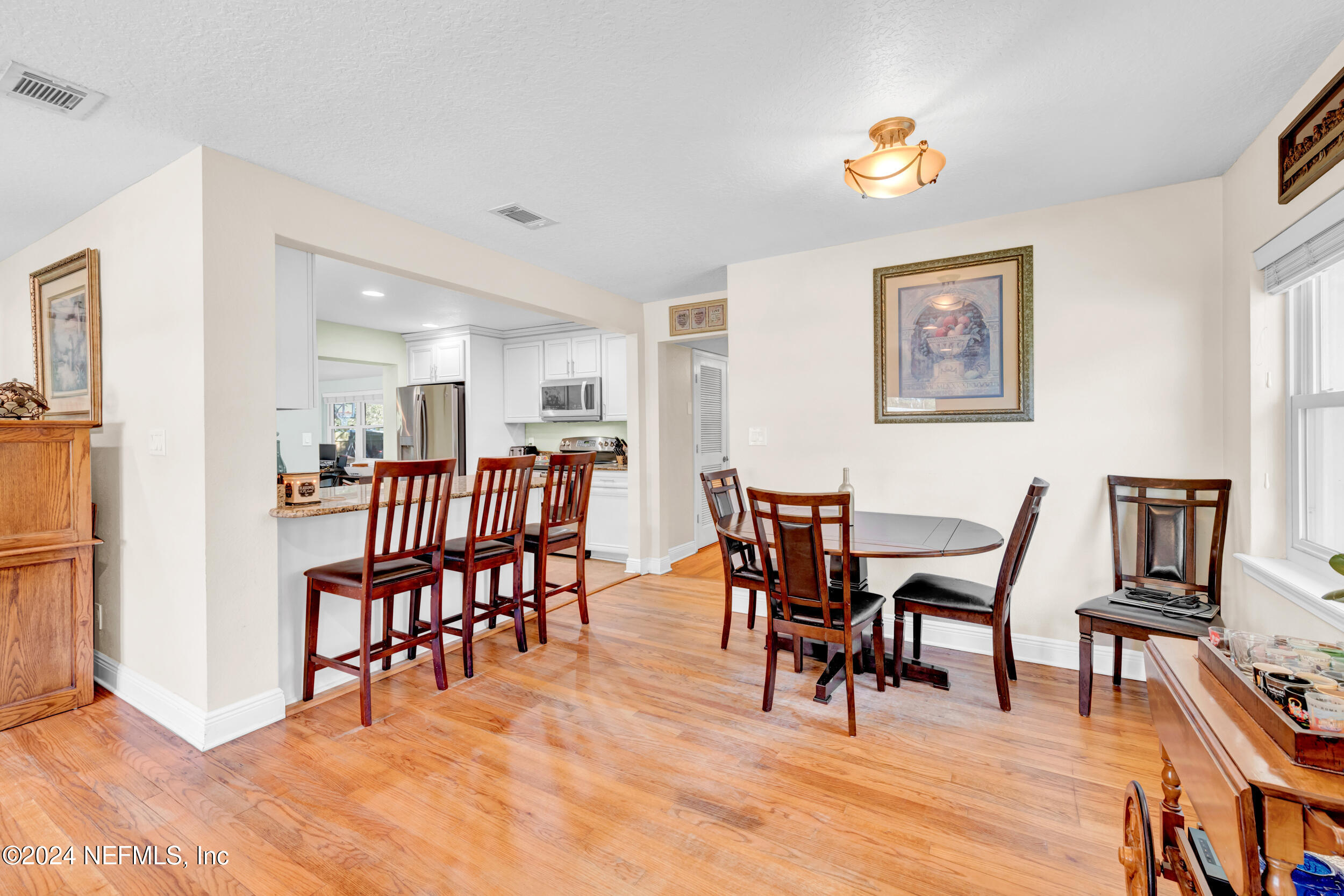 7305 POINCIANA Avenue