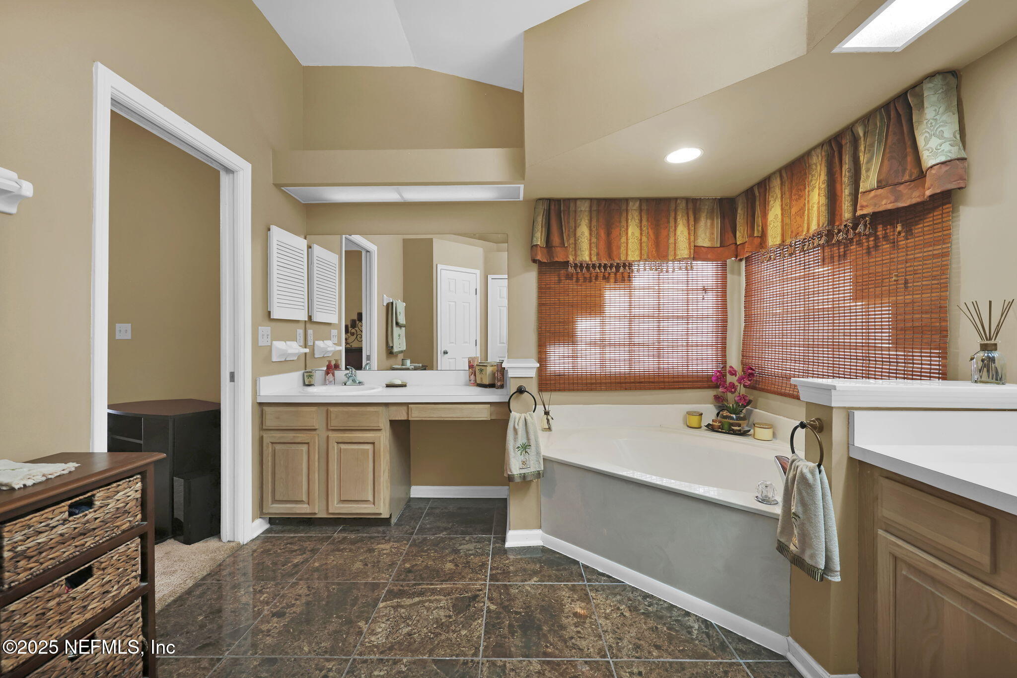 9125 WYNDHURST Court