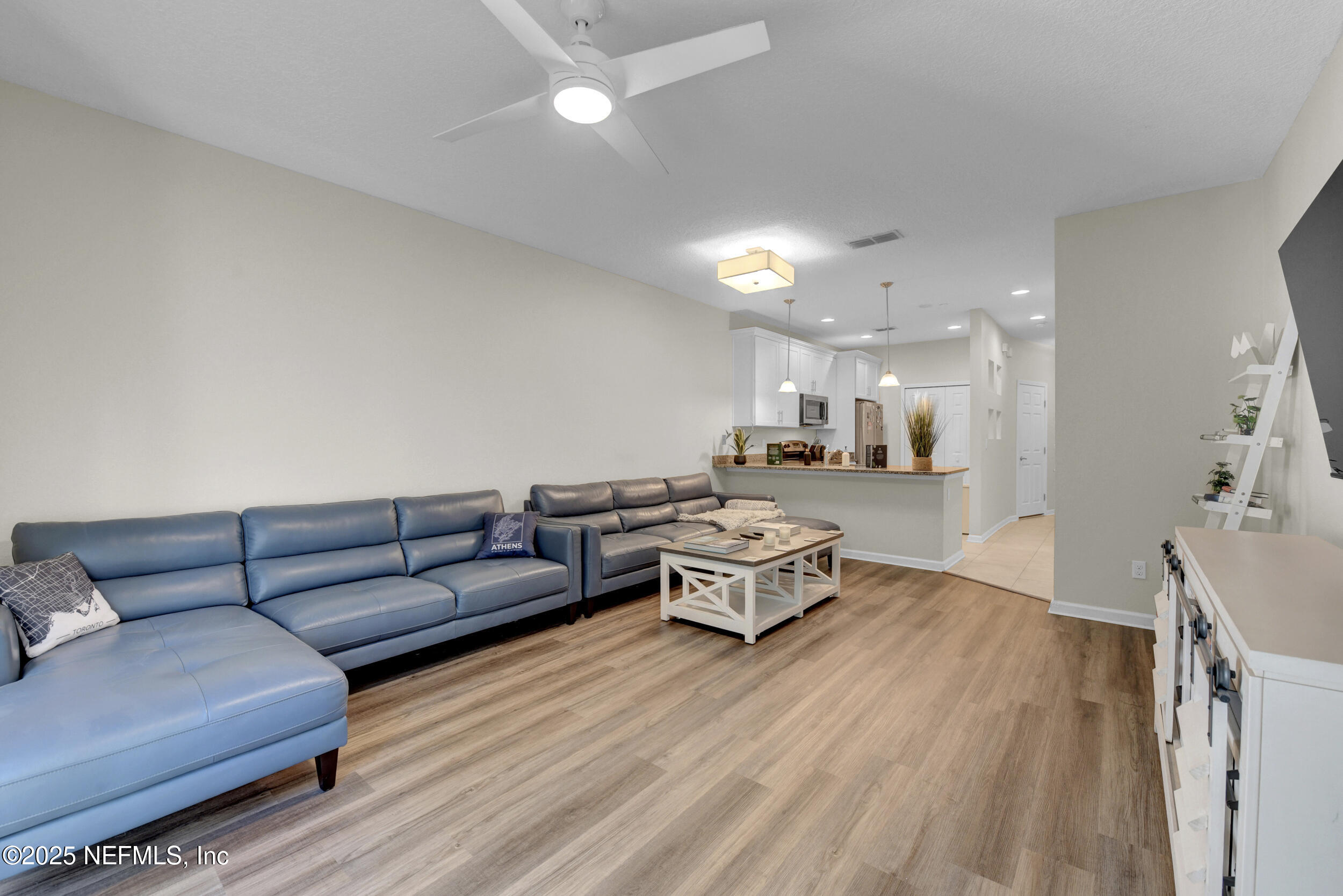 11287 ESTANCIA VILLA Circle, 1205