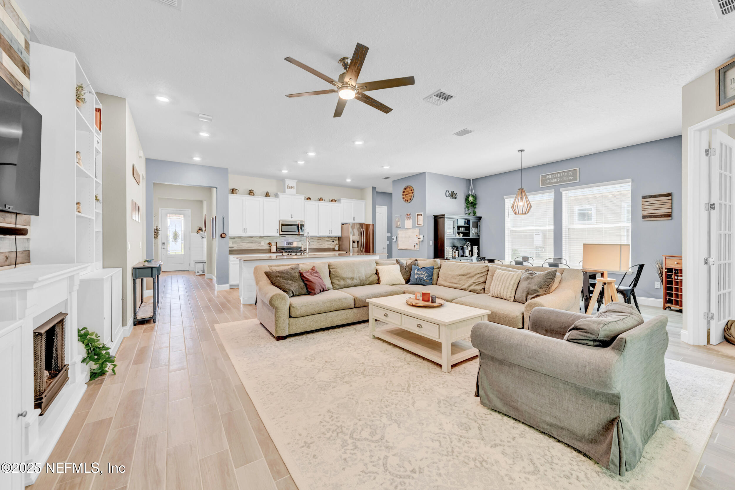 227 CARINA Trail, St. Johns