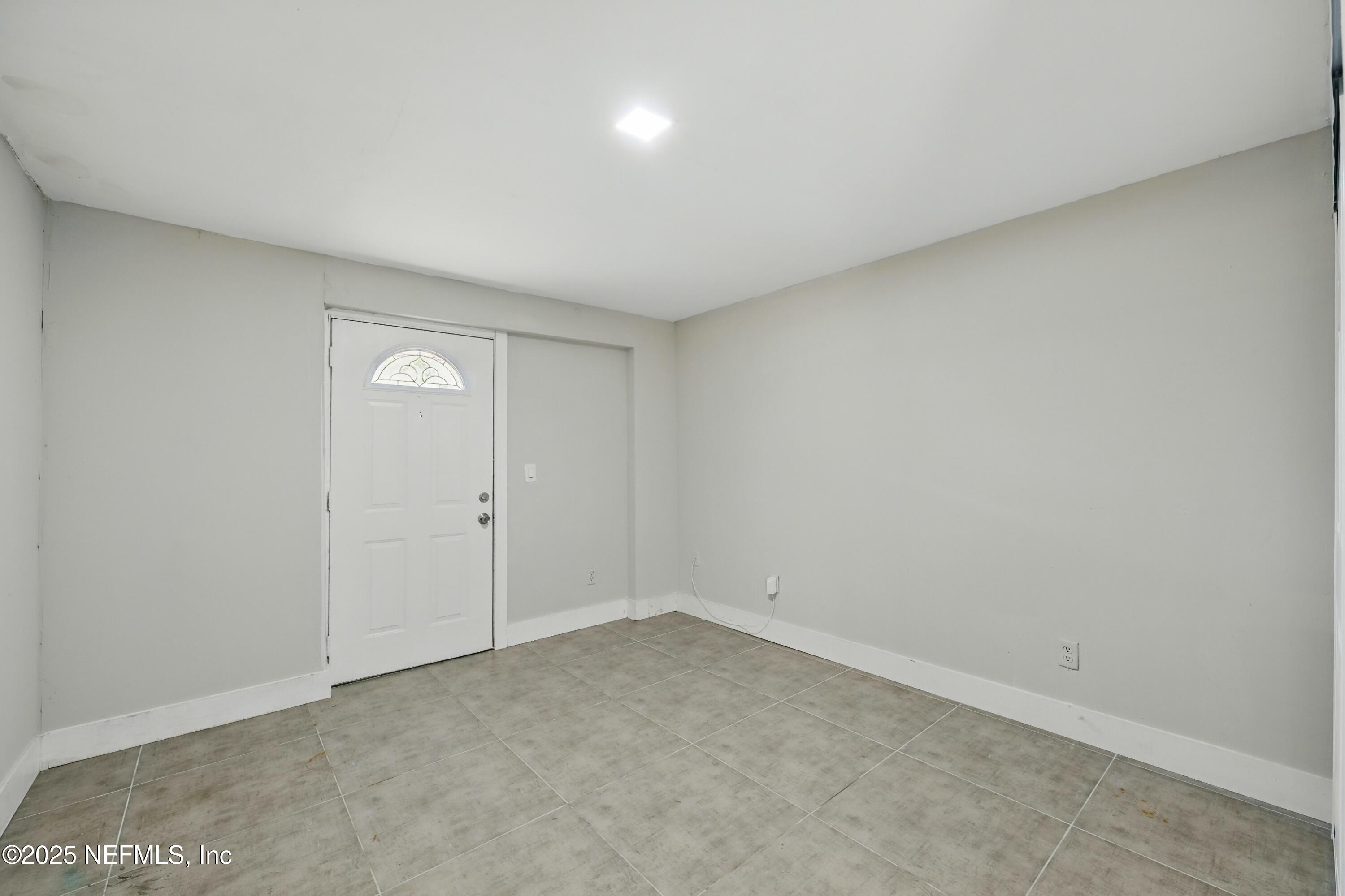 4143 SPRING GLEN Road