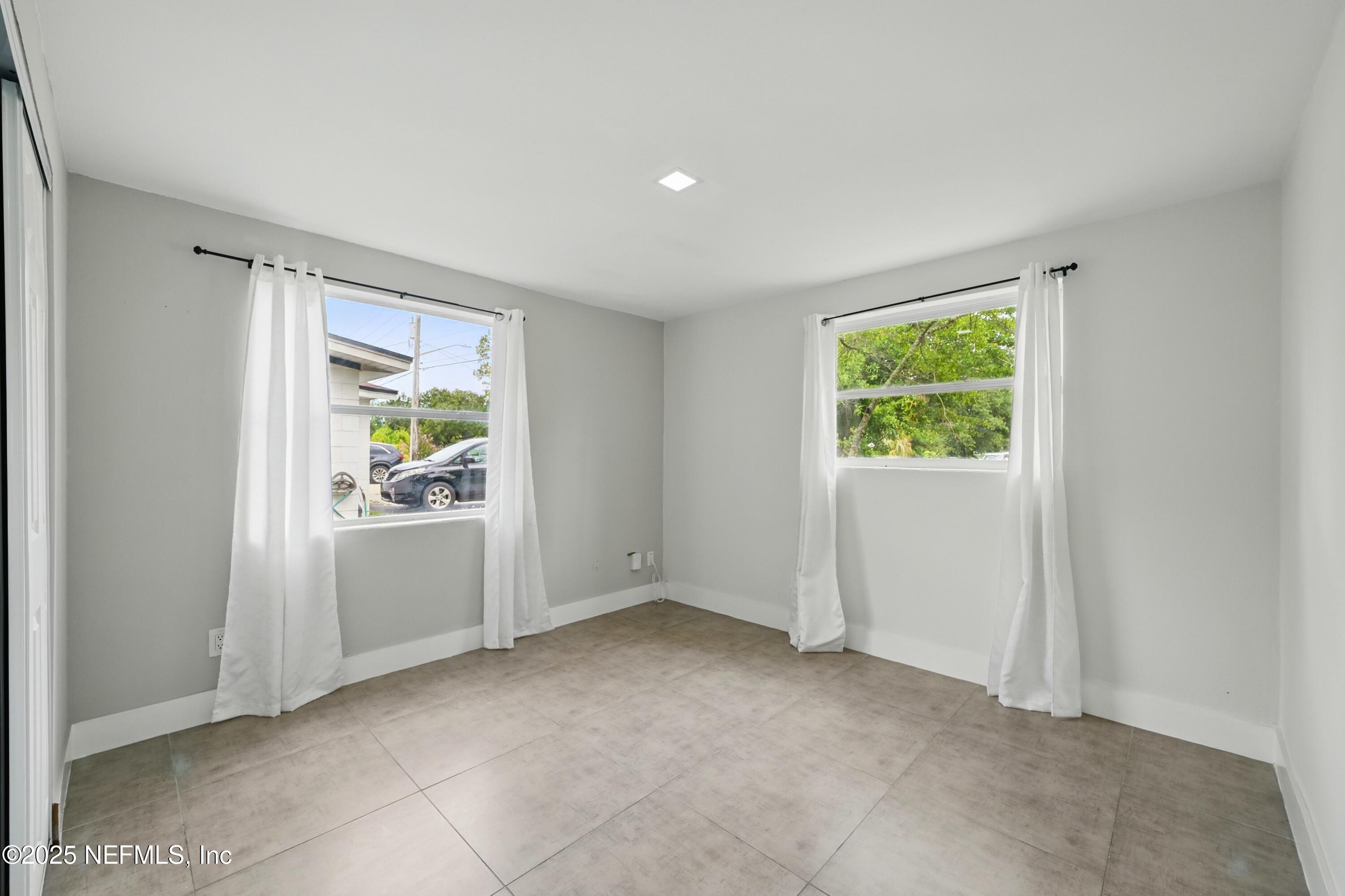 4143 SPRING GLEN Road