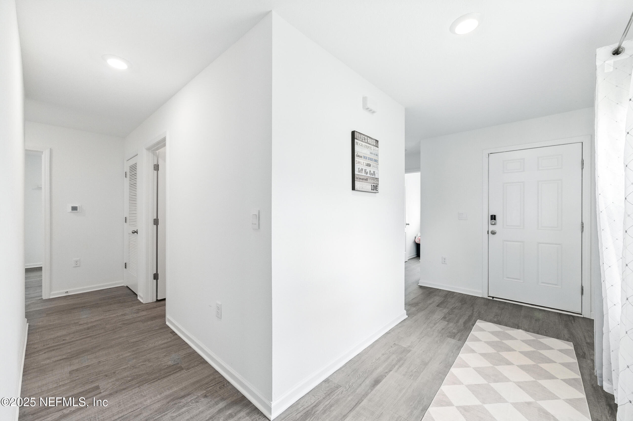 2915 DUCK HOLLOW Lane