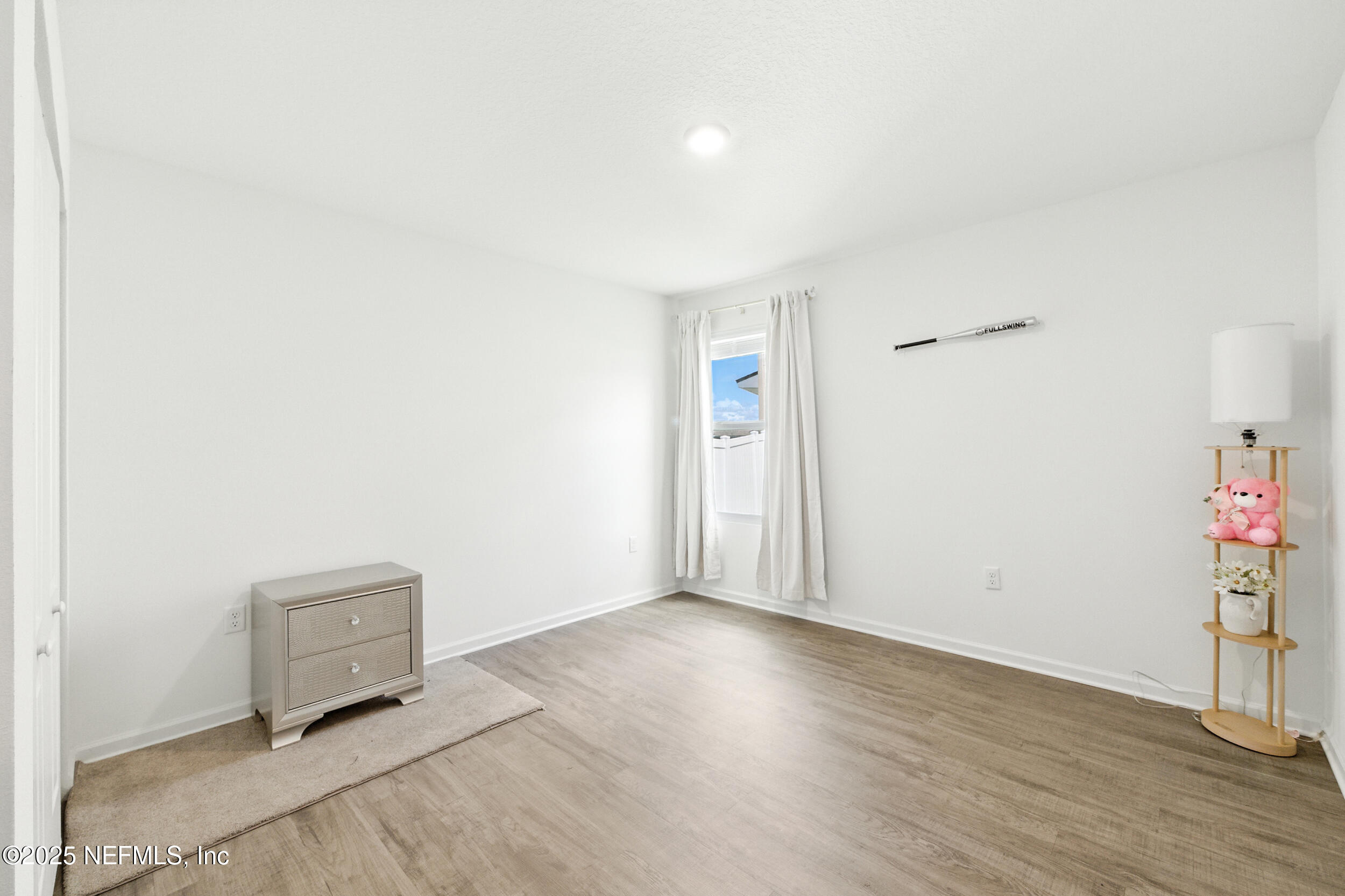 2915 DUCK HOLLOW Lane